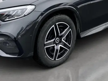 MERCEDES-BENZ GLC 200 4M EDITION AMG-Line Night DISTRONIC