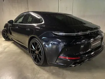 PORSCHE Panamera 4 E-Hybrid   Active Ride   BOSE
