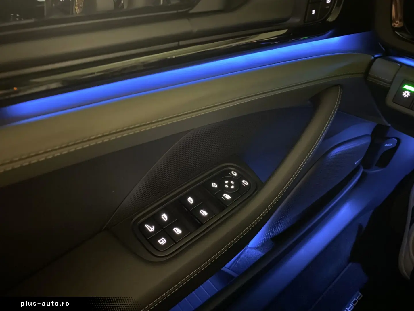 PORSCHE Panamera 4 E-Hybrid   Active Ride   BOSE