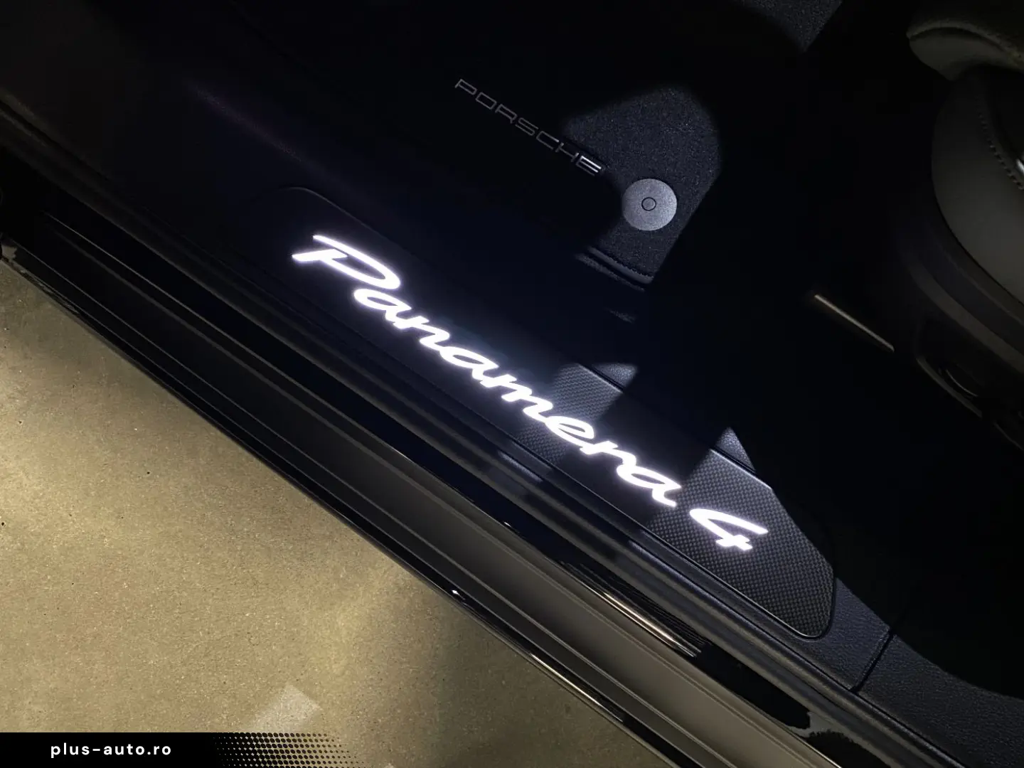 PORSCHE Panamera 4 E-Hybrid   Active Ride   BOSE