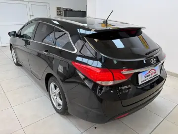 Hyundai I40 Diesel 1.6 2013 Manuala