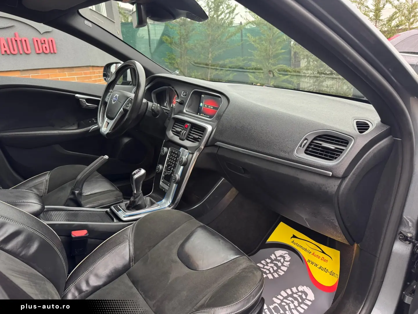 Volvo V40 Diesel 1.6 2014 Manuala
