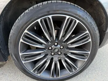 RANGE ROVER VELAR     FIRST EDITION