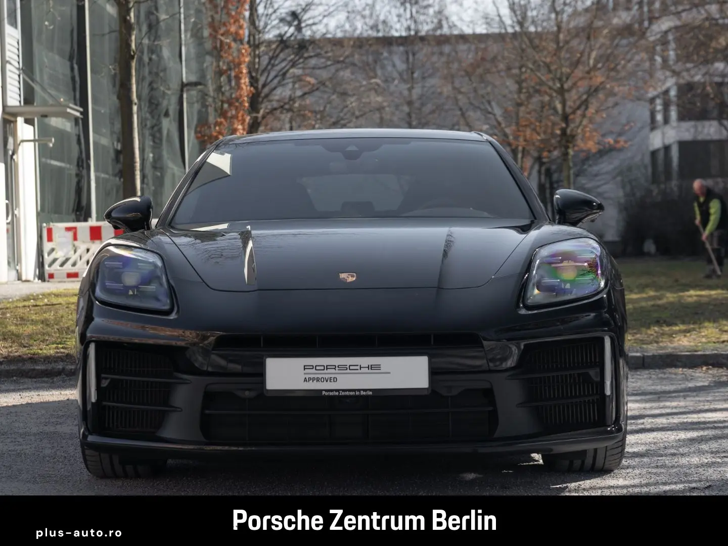 PORSCHE Panamera 4 Surround-View LED-Matrix Panoramadach