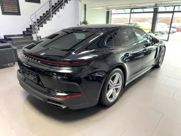 PORSCHE PANAMERA 4 PASM HEAD-UP 360 CAM BOSE MATRIX 19