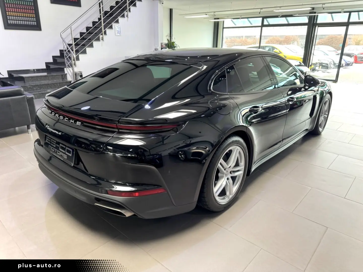 PORSCHE PANAMERA 4 PASM HEAD-UP 360 CAM BOSE MATRIX 19