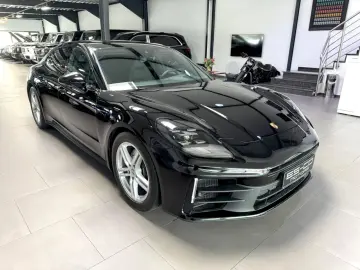 PORSCHE PANAMERA 4 PASM HEAD-UP 360 CAM BOSE MATRIX 19