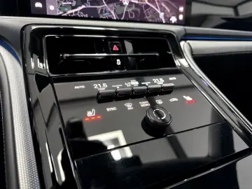 PORSCHE PANAMERA 4 PASM HEAD-UP 360 CAM BOSE MATRIX 19