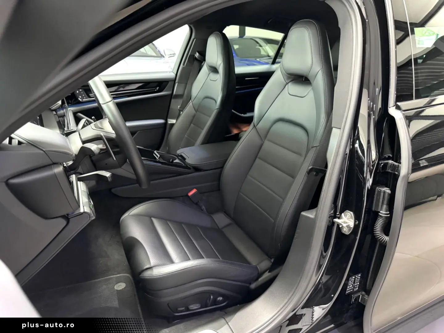 PORSCHE PANAMERA 4 PASM HEAD-UP 360 CAM BOSE MATRIX 19