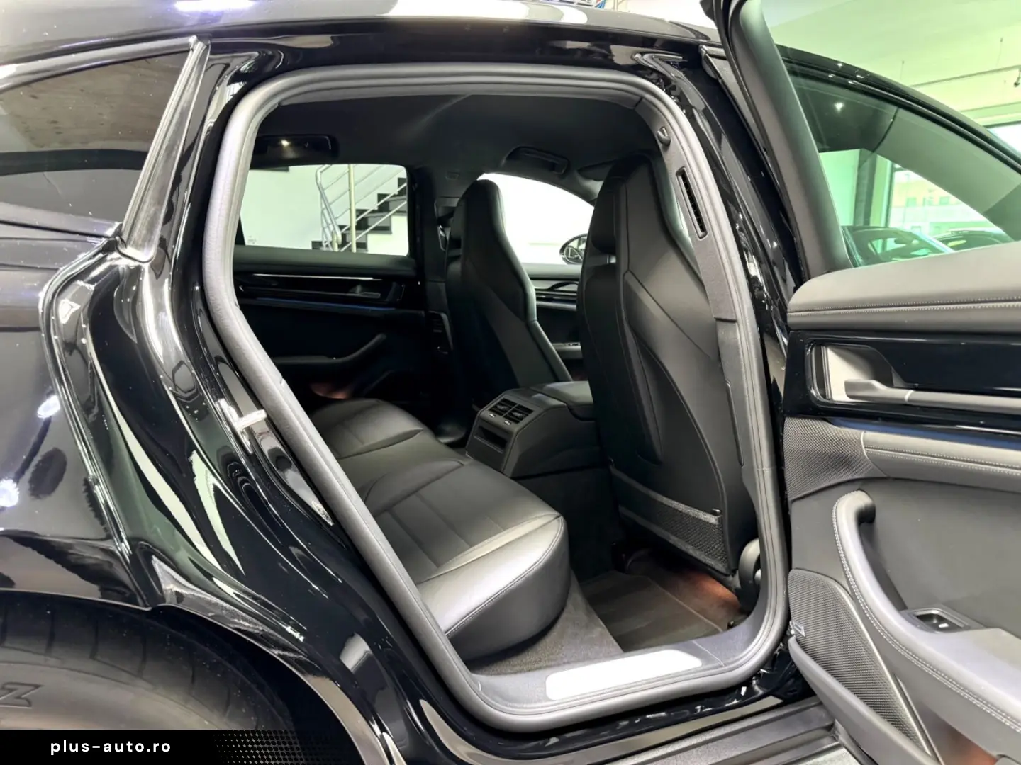 PORSCHE PANAMERA 4 PASM HEAD-UP 360 CAM BOSE MATRIX 19