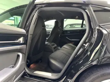 PORSCHE PANAMERA 4 PASM HEAD-UP 360 CAM BOSE MATRIX 19