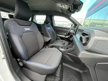 Dacia Duster TCe 130 4X4 MHEV Expression 2025