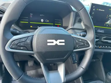 Dacia Duster TCe 130 4X4 MHEV Expression 2025