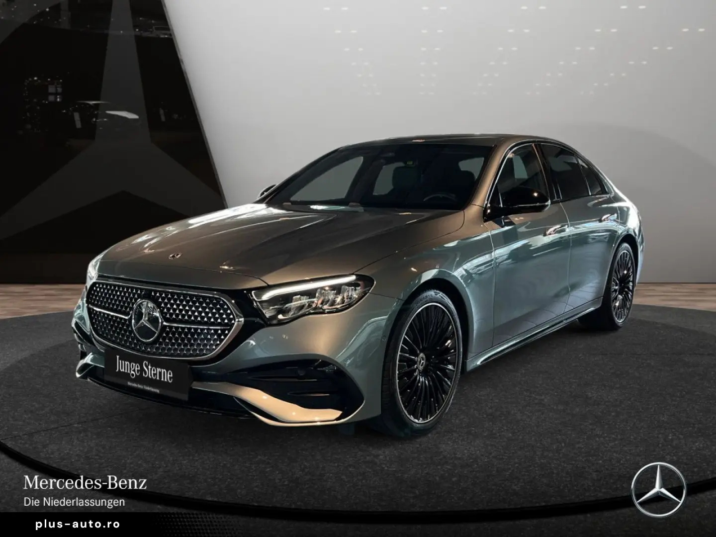 MERCEDES-BENZ E 200 AMG Advanced AHK NIGHT 20  DISTRONIC KEY