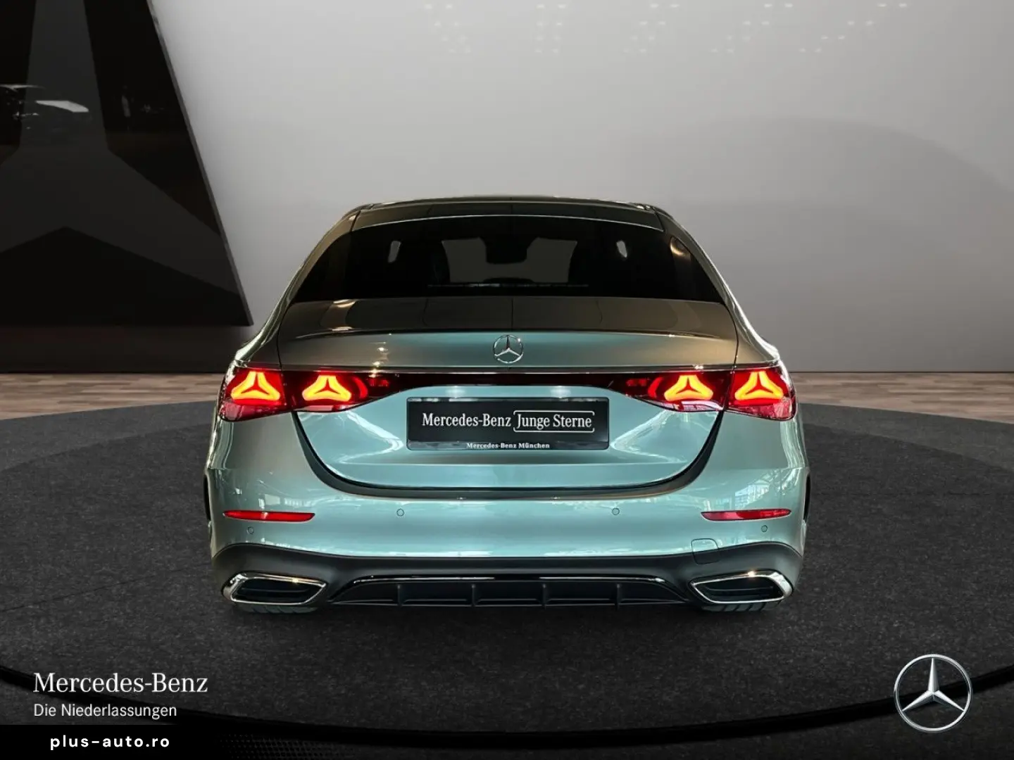 MERCEDES-BENZ E 200 AMG Advanced AHK NIGHT 20  DISTRONIC KEY