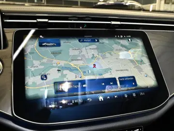 MERCEDES-BENZ E 300 e AMG Sport Premium Distr. LED N&hellip;