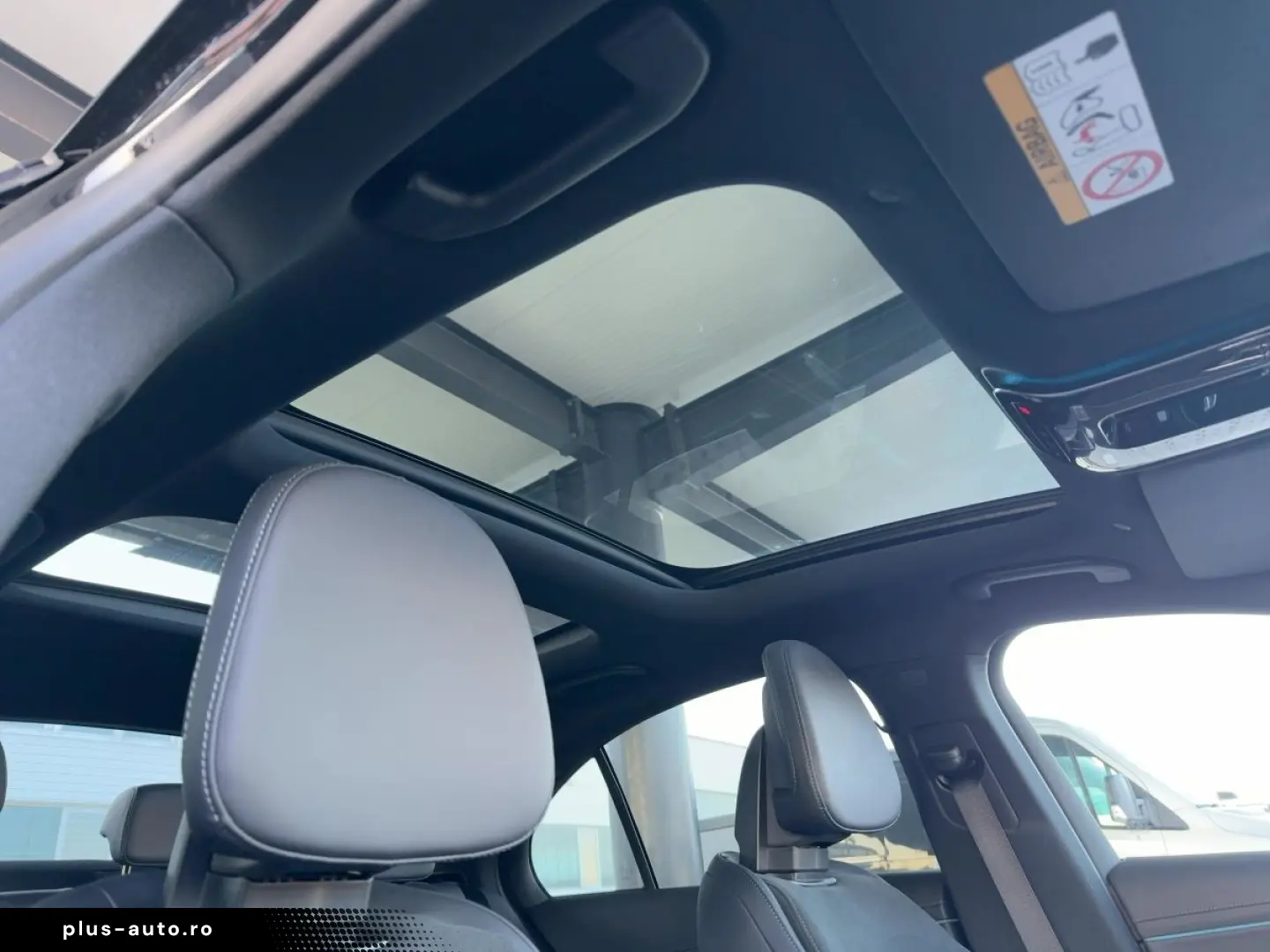 MERCEDES-BENZ E 200 AMG ADV. PLUS NIGHT PANO DISTR 3&hellip;