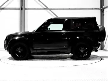 Land Rover Defender 90 Valiance Convertible 5.0 V8 HERITAGE