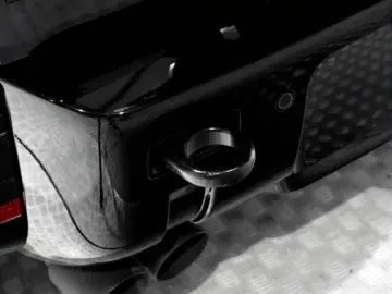 Land Rover Defender 90 Valiance Convertible 5.0 V8 HERITAGE