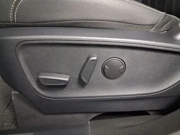 FORD KUGA VIGNALE A8 AWD 2.0ECOBULE 190CP 2021