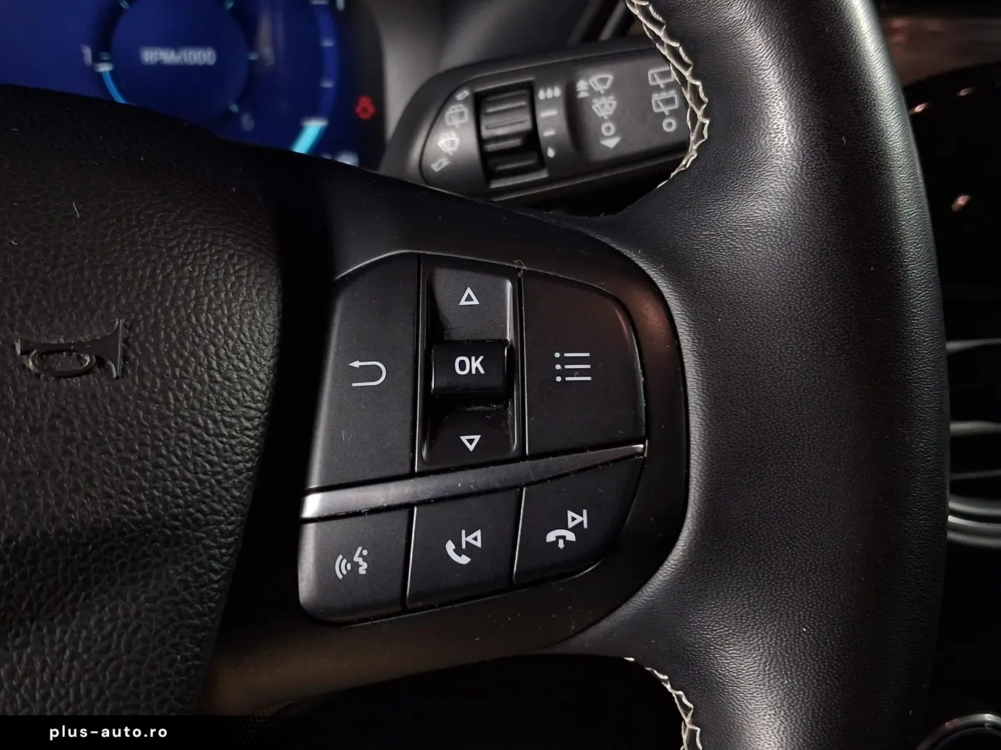 FORD KUGA VIGNALE A8 AWD 2.0ECOBULE 190CP 2021