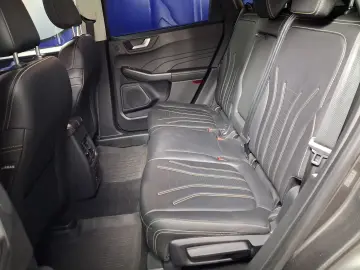 FORD KUGA VIGNALE A8 AWD 2.0ECOBULE 190CP 2021