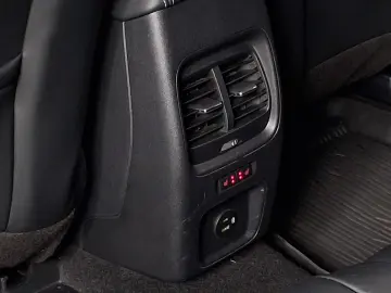 FORD KUGA VIGNALE A8 AWD 2.0ECOBULE 190CP 2021