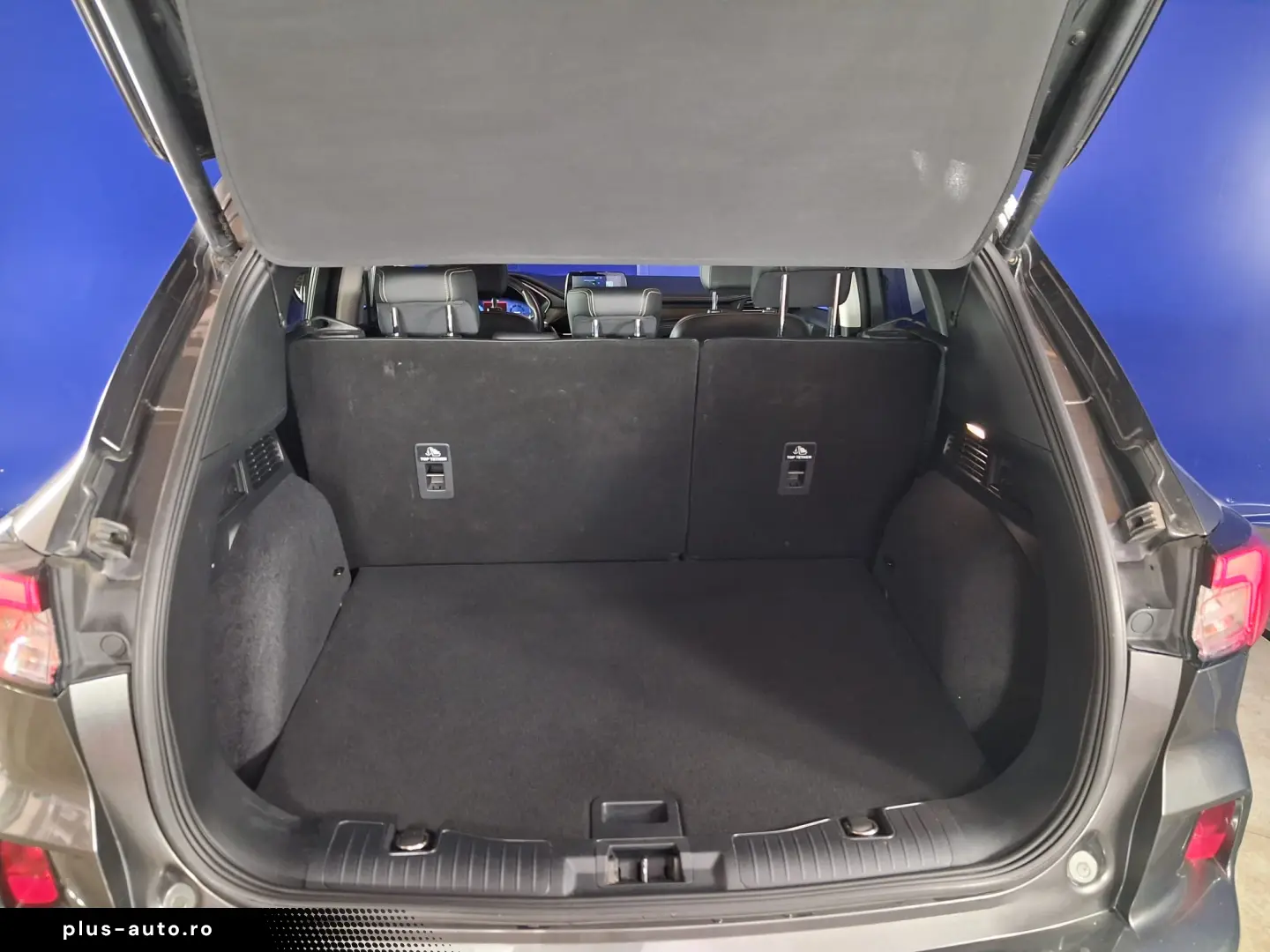 FORD KUGA VIGNALE A8 AWD 2.0ECOBULE 190CP 2021