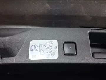 FORD KUGA VIGNALE A8 AWD 2.0ECOBULE 190CP 2021