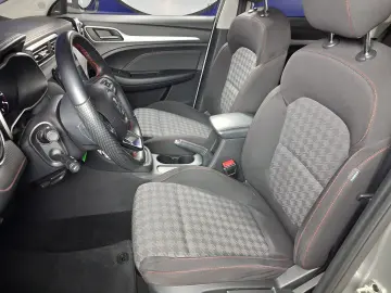 MG ZS ICE 1.5i 106CP 2023