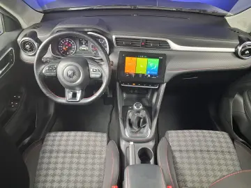 MG ZS ICE 1.5i 106CP 2023