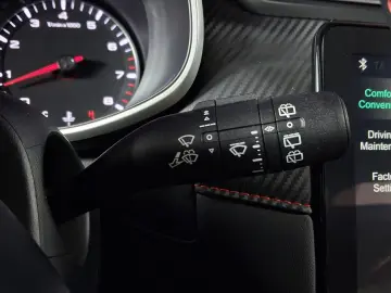 MG ZS ICE 1.5i 106CP 2023