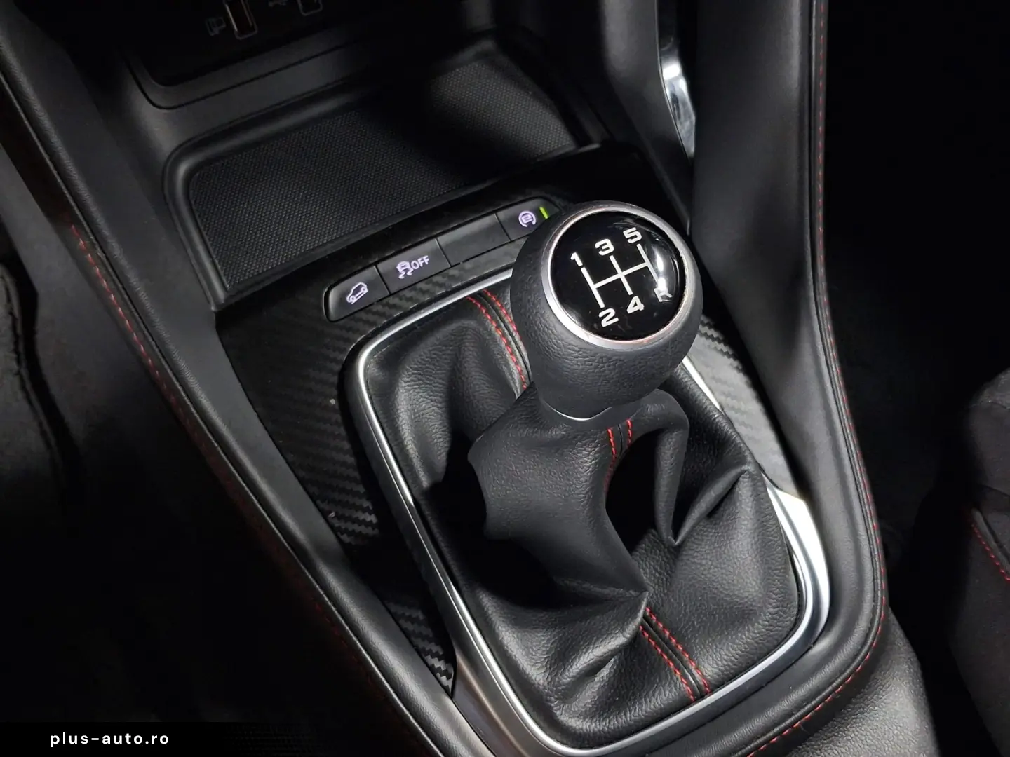 MG ZS ICE 1.5i 106CP 2023