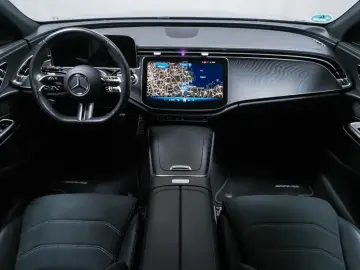 MERCEDES-BENZ E 220 d AMG Night AHK DISTRONIC Ambi KeylessGo