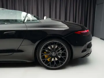 MERCEDES-BENZ SL 55 AMG 4MATIC