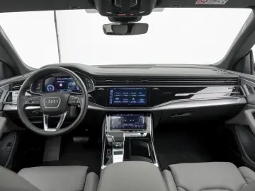 AUDI Q8 50 TDI TIP-T QUA 360 MATRIX ACC LANE VALCONA