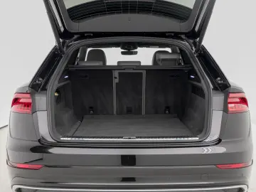 AUDI Q8 50 TDI TIP-T QUA 360 MATRIX ACC LANE VALCONA