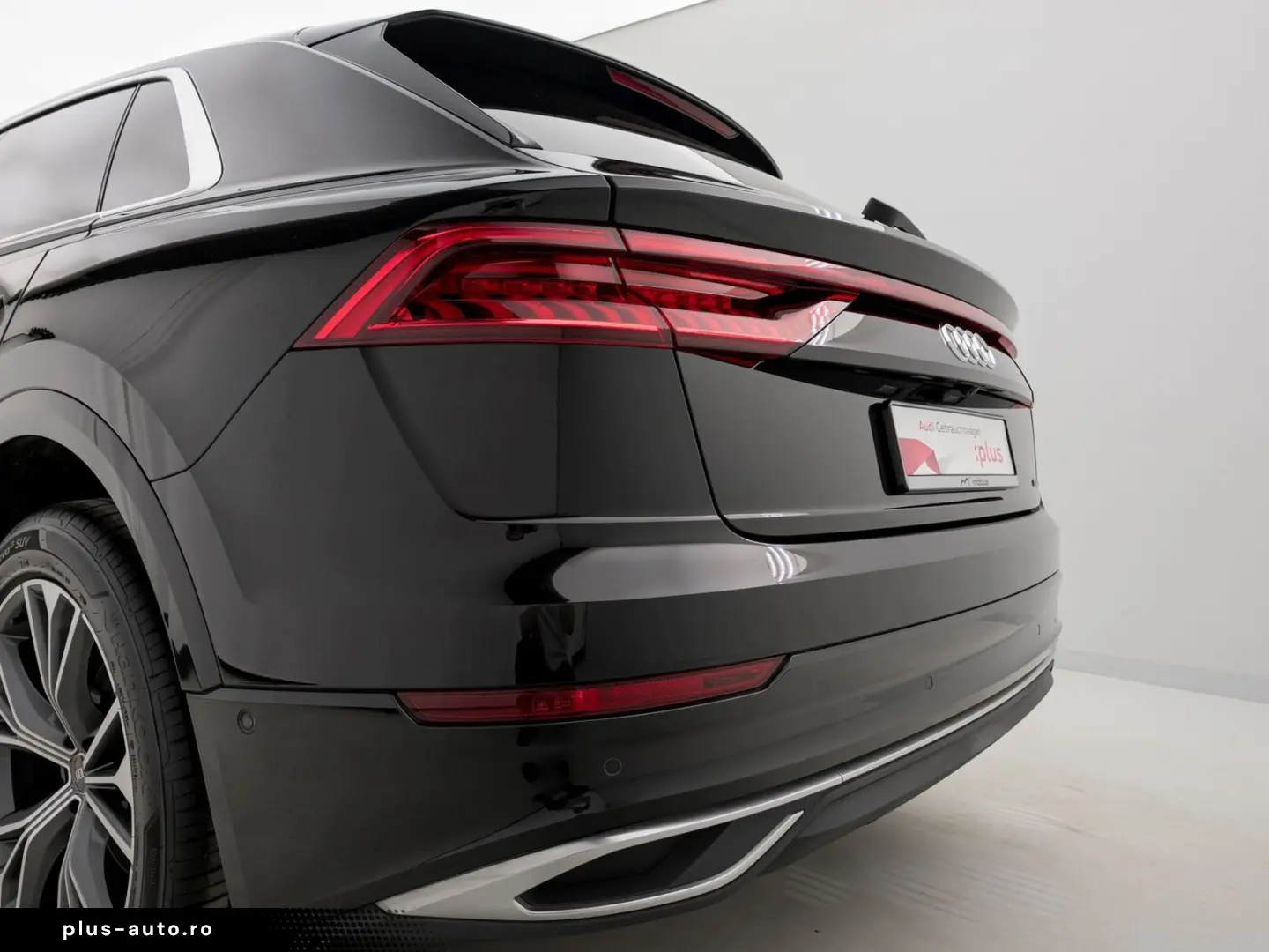 AUDI Q8 50 TDI TIP-T QUA 360 MATRIX ACC LANE VALCONA