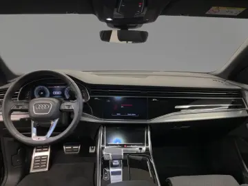 AUDI Q8 50 TDI qu. tiptr. MATRIX RFK NAVI VIRTUAL