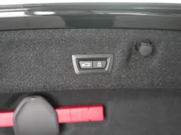 BMW 430 d xDrive Coupe M Sport Navi Temp Kamera Virt