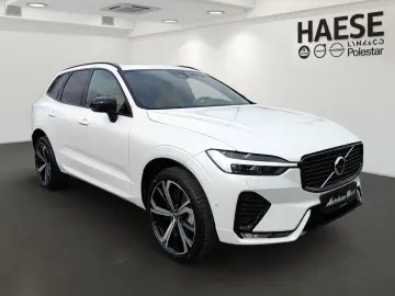 VOLVO XC60 B5 Ultra Dark AWD Luftfederung Bowers&Wilki