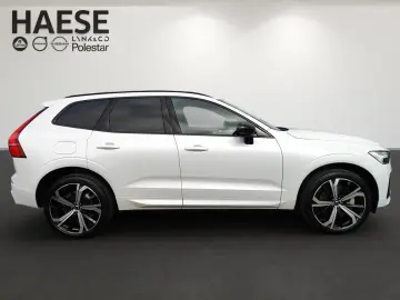 VOLVO XC60 B5 Ultra Dark AWD Luftfederung Bowers&Wilki