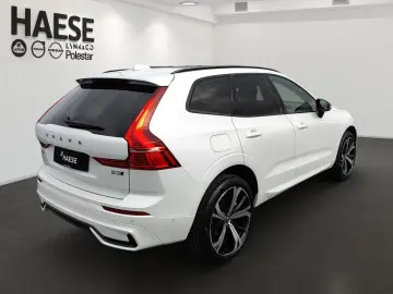 VOLVO XC60 B5 Ultra Dark AWD Luftfederung Bowers&Wilki