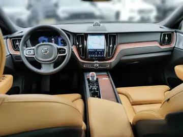 VOLVO XC60 B5 Ultra Dark AWD Luftfederung Bowers&Wilki