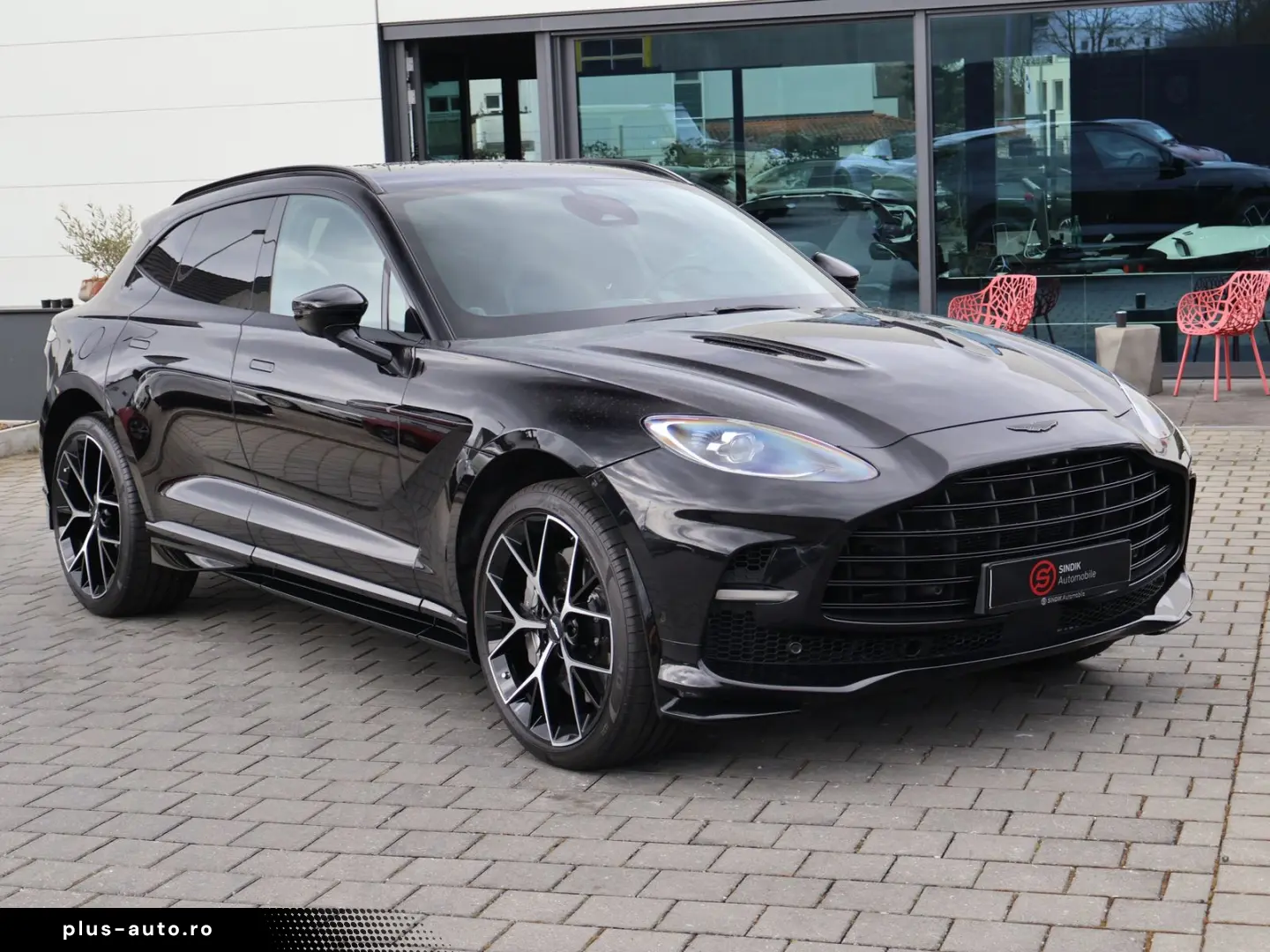ASTON MARTIN DBX 707 FACELIFT-Pano-B&W-ACC