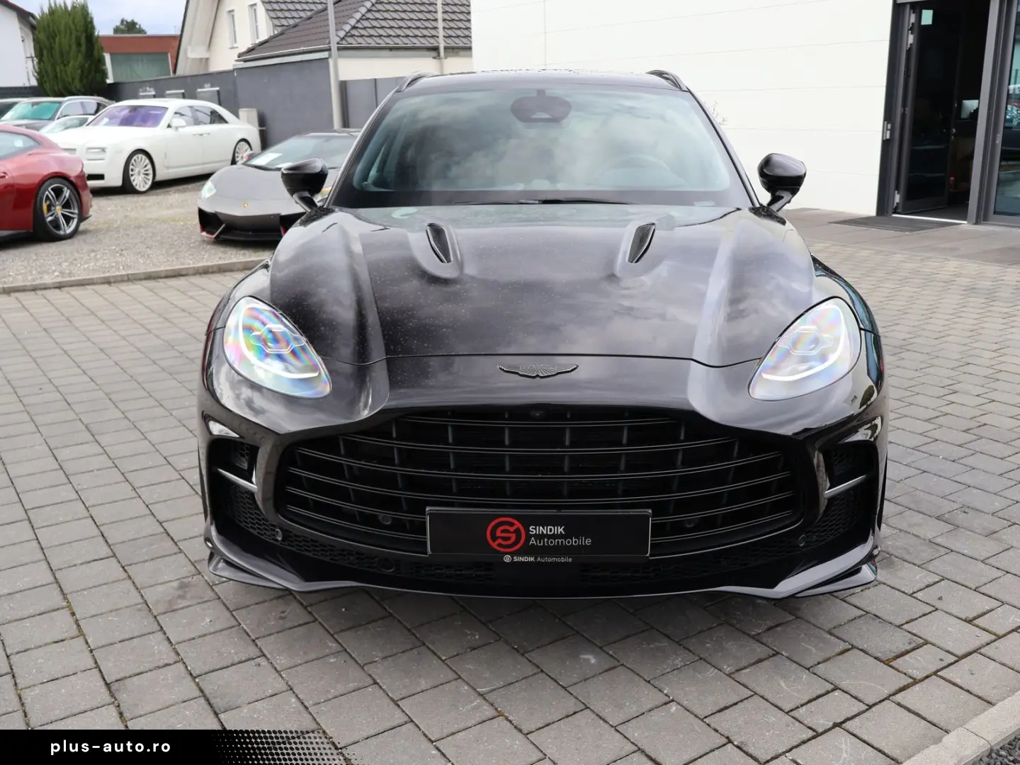 ASTON MARTIN DBX 707 FACELIFT-Pano-B&W-ACC