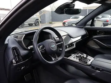 ASTON MARTIN DBX 707 FACELIFT-Pano-B&W-ACC