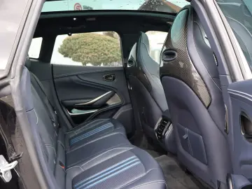 ASTON MARTIN DBX 707 FACELIFT-Pano-B&W-ACC