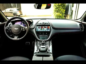 ASTON MARTIN DBX 707 JET BLACK WARRANTY 12 27 CARBON 360 ACC