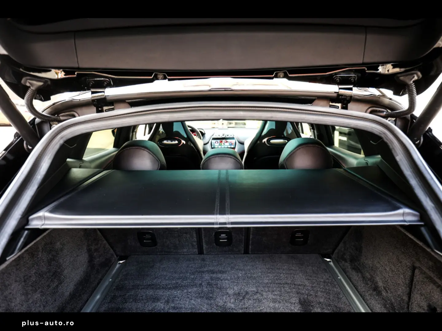 ASTON MARTIN DBX 707 JET BLACK WARRANTY 12 27 CARBON 360 ACC